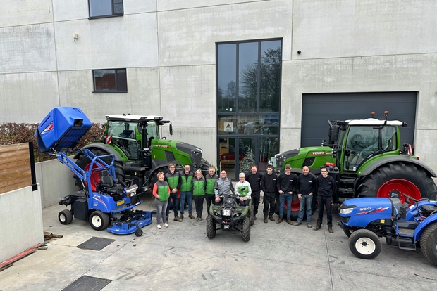 Malengier is al 40 jaar een begrip in de regio voor de verkoop van land -en tuinbouwmachines: “Opa is en blijft onze mentor” 