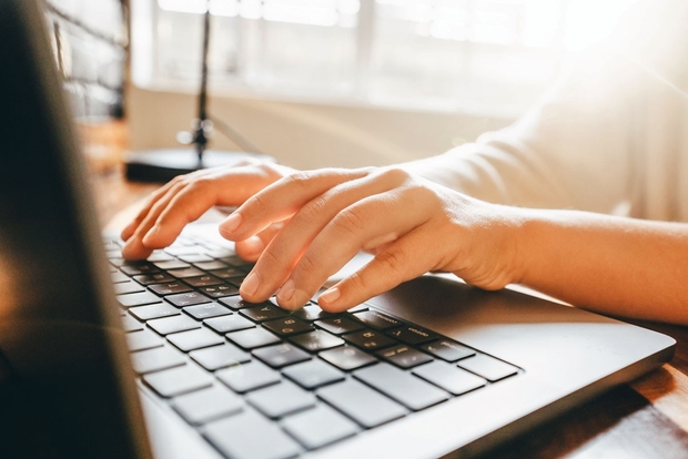 Artificiële intelligentie vs. de mens: wie schrijft het beste interview?