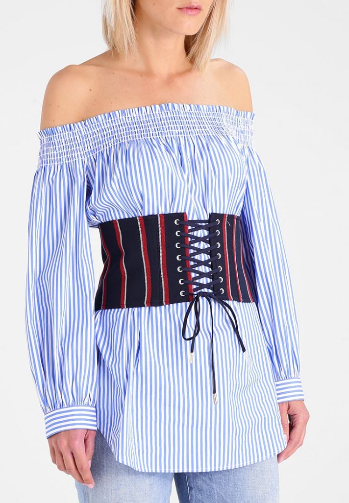 River Island