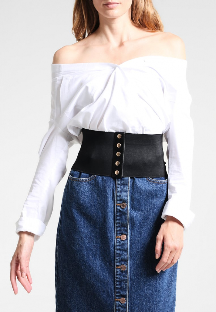 River Island