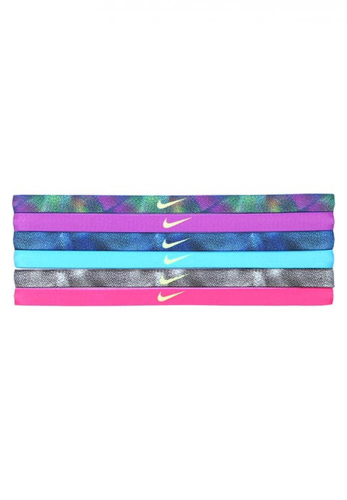Nike Performance