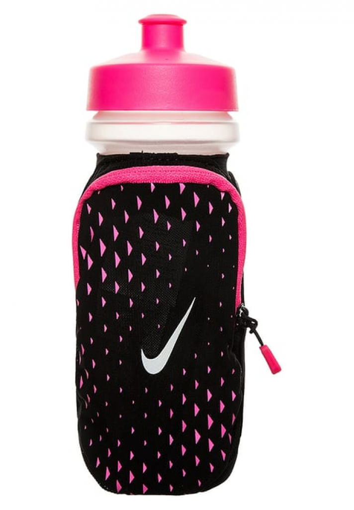 Nike Performance