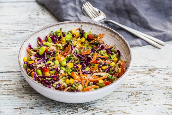 Salade de chou rouge, carotte et edamame