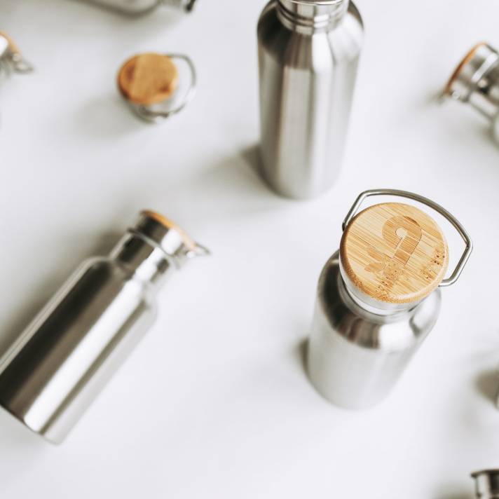 Les bouteilles en plastique