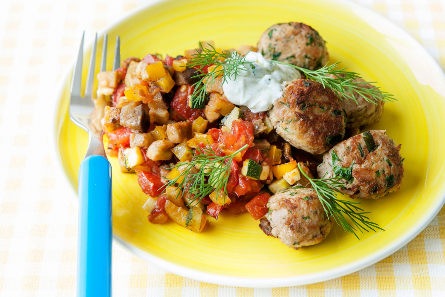 Boulettes de thon et ratatouille