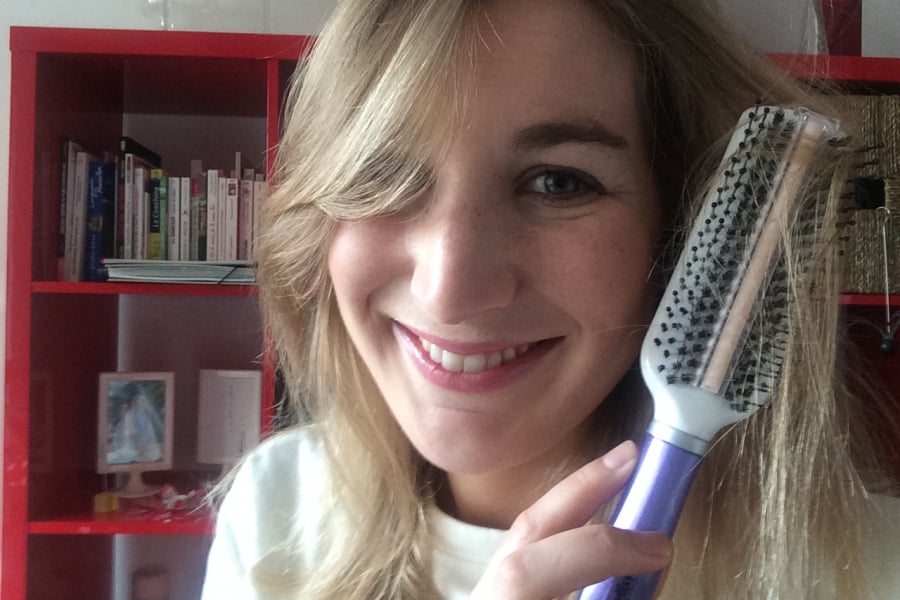 Tuto: une brosse magique qui fait briller les cheveux!