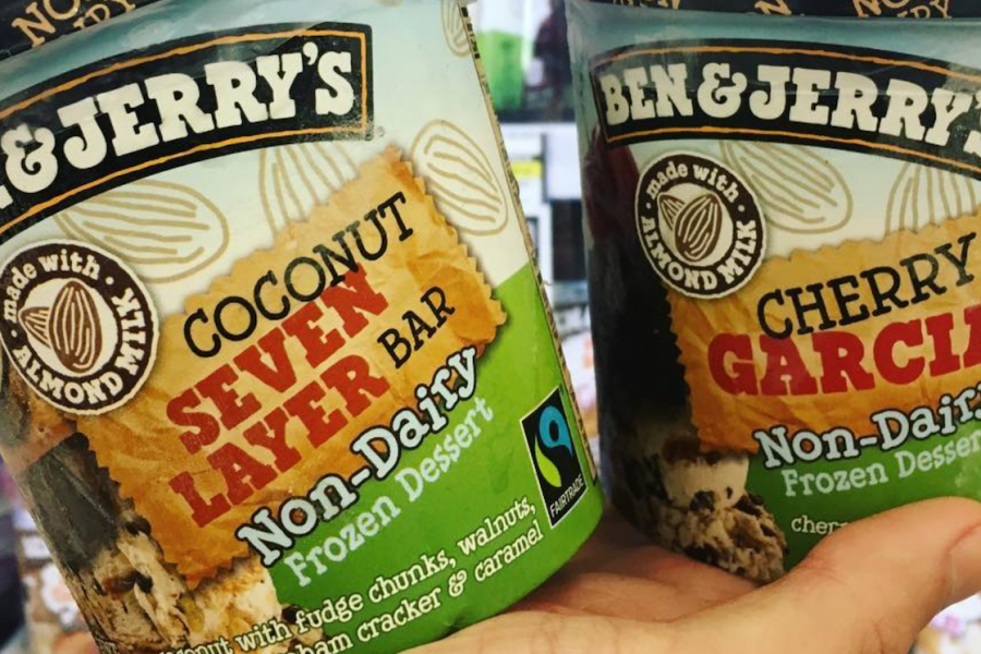 Ben & Jerry's sort deux parfums de glace vegan Ben & Jerry's sort deux parfums de glace vegan