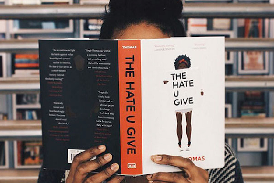 WIN: 5x het boek 'The Hate U Give' van Angie Thomas