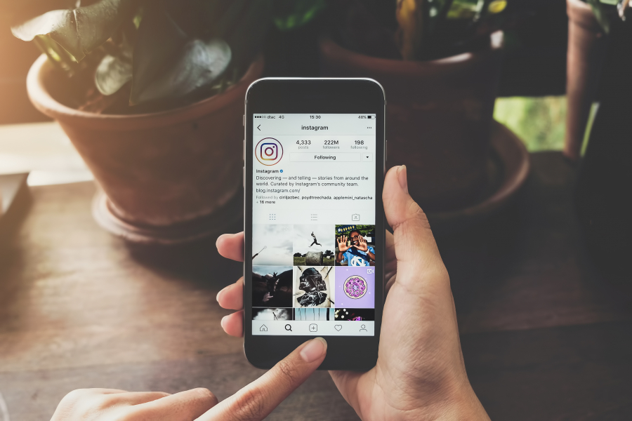 Voici les 10 comptes Instagram les plus suivis au monde