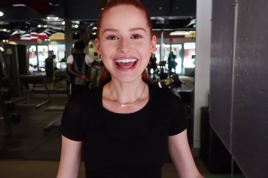 ZIEN Riverdalester Madelaine Petsch Deelt Video Van Workoutr