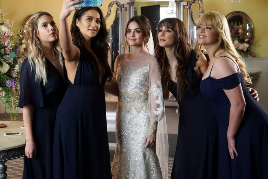 Pourquoi Pretty Little Liars Ne Sera Plus Sur Netflix PRETTY LITTLE LIARS: le reboot de la série est confirmé