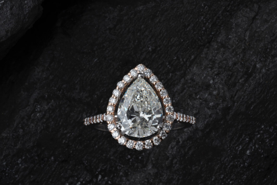 Verlovingsringen 21 Prachtige Exemplaren Met Een Paveband