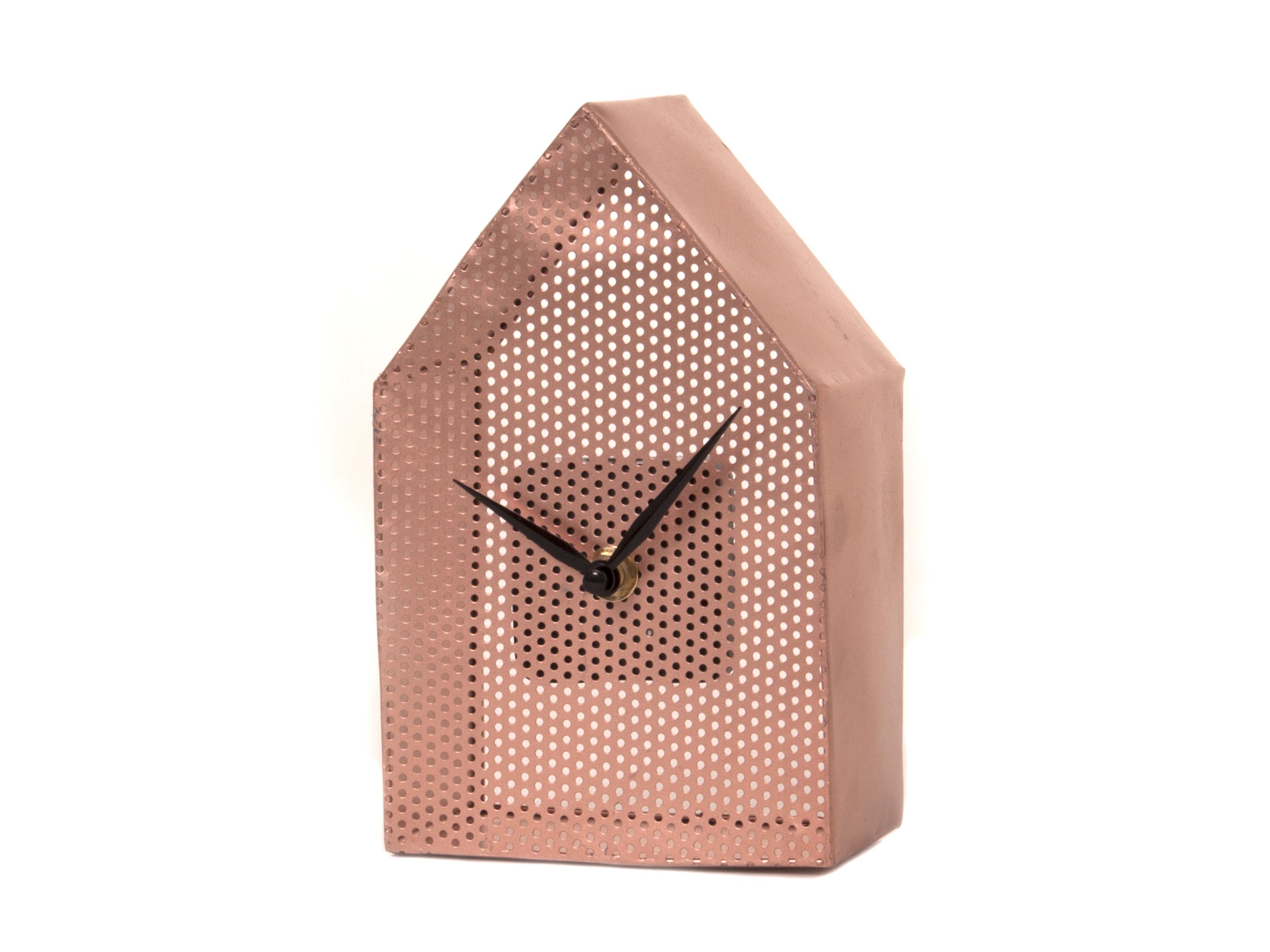 Horloge aspect cuivre - Present Time - 15,50 €
