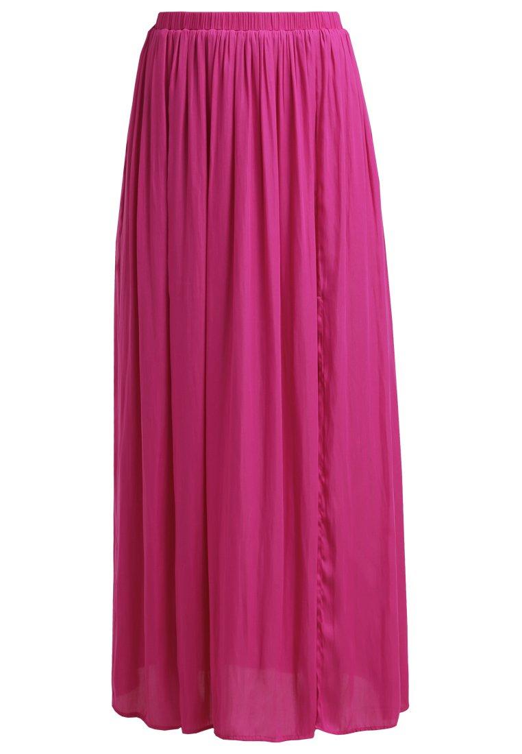 Fushia maxirok - Silvian Heach (via Zalando) - € 49,95