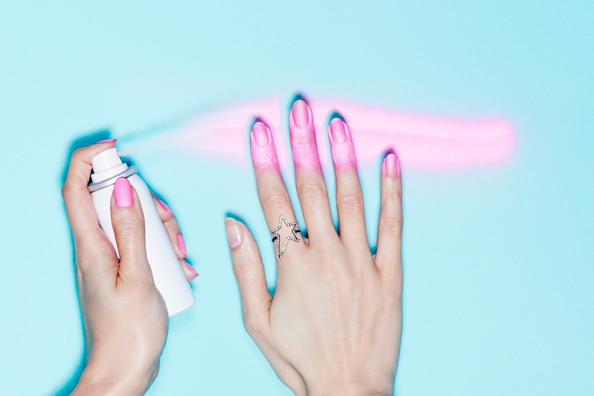 Vernis Nacré Rose En Spray MegaCrea DIY - 125 Ml - Neuf