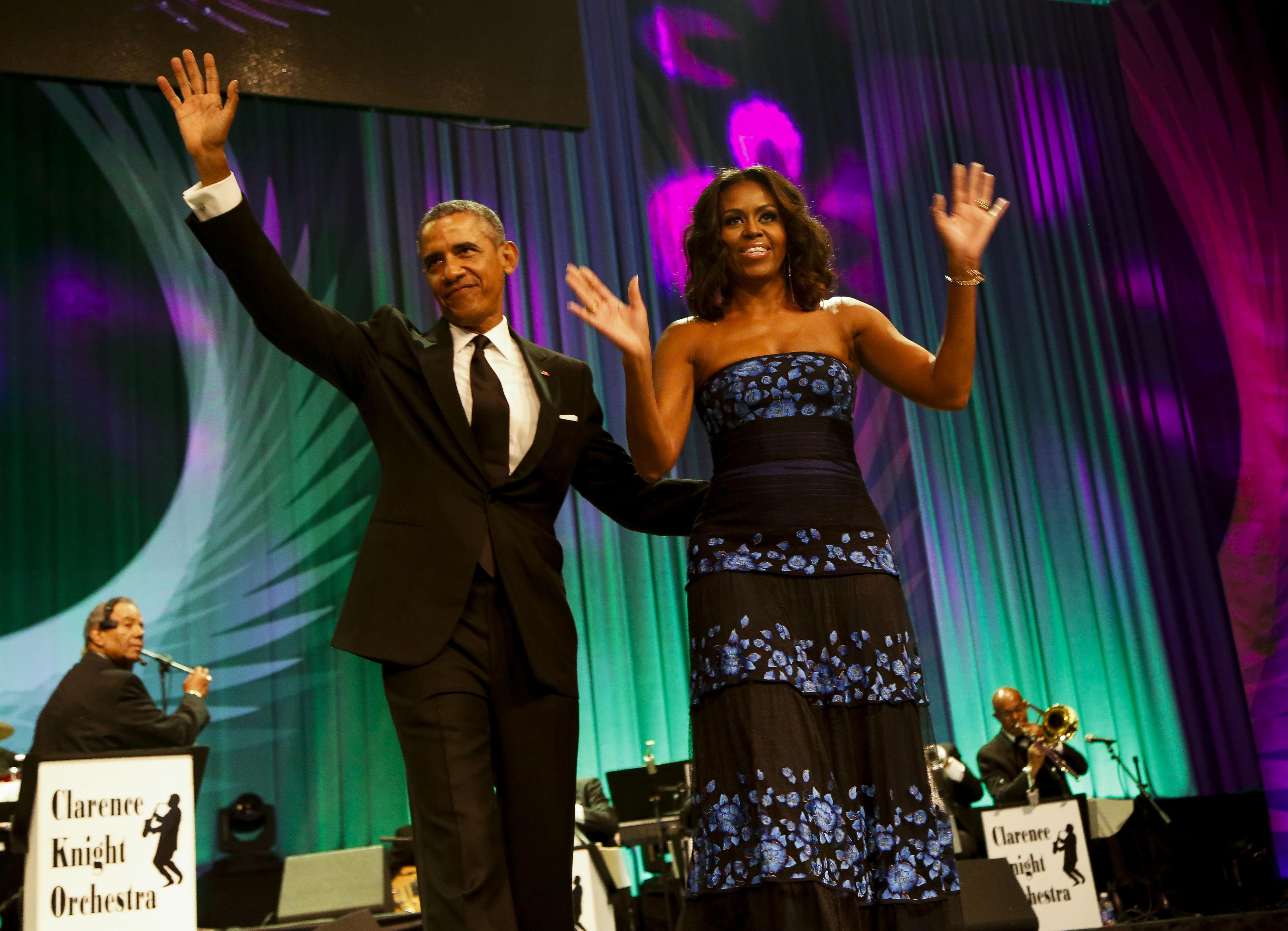 US President Barack Obama and First Lady Michelle Obama arrive on stage before President Obama delivers remarks at the Congressional Black Caucus Foundation?s 45th Annual Legislative Conference Phoenix Awards Dinner at the Walter E. Washington Convention Center, on September 19, 2015 in Washington, DC, USA. Photo by Aude Guerrucci/Pool/ABACAPRESS.COM Reporters / Abaca