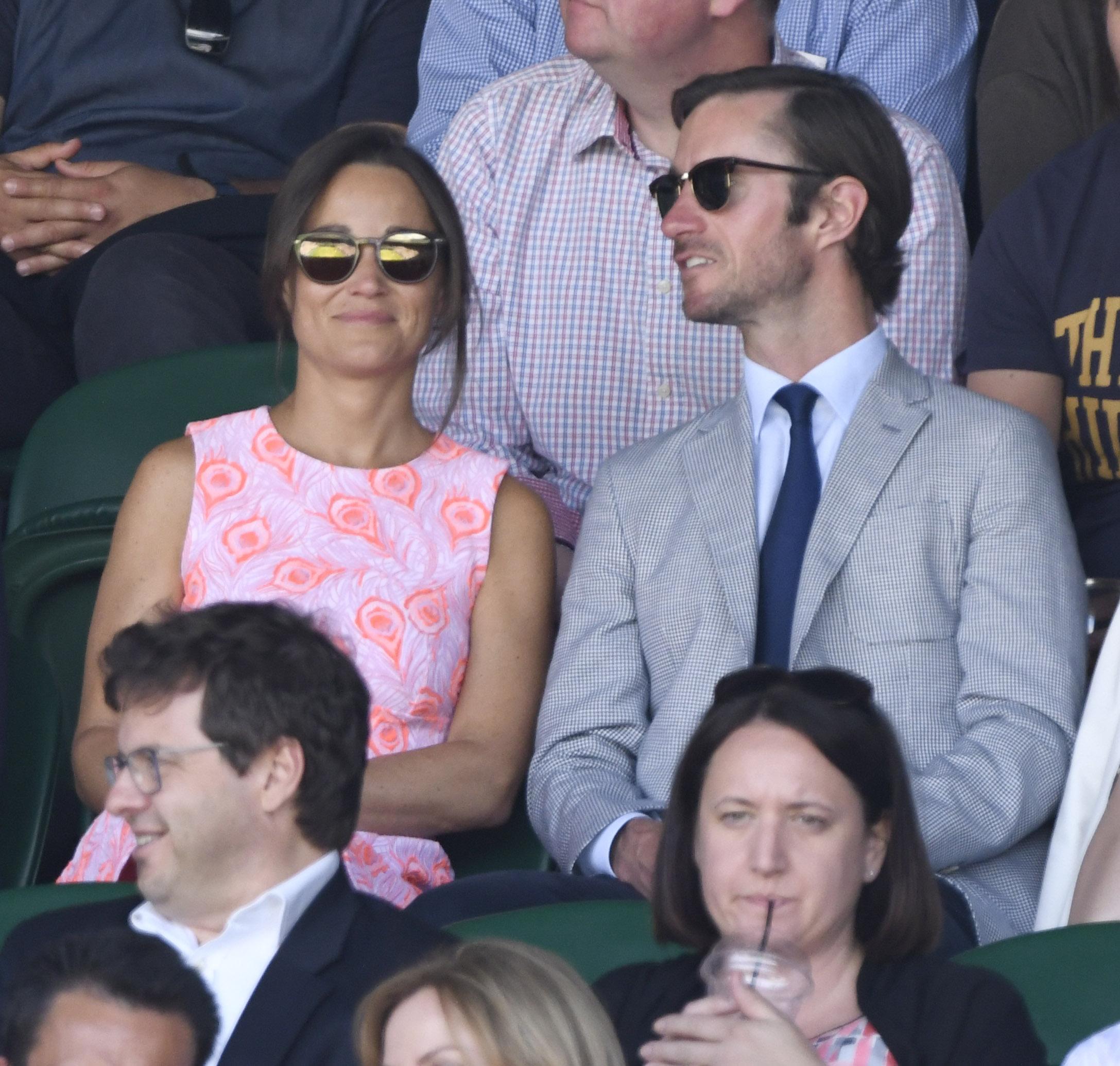 Pippa Middleton en James Matthews op Wimbledon 2016 in London.