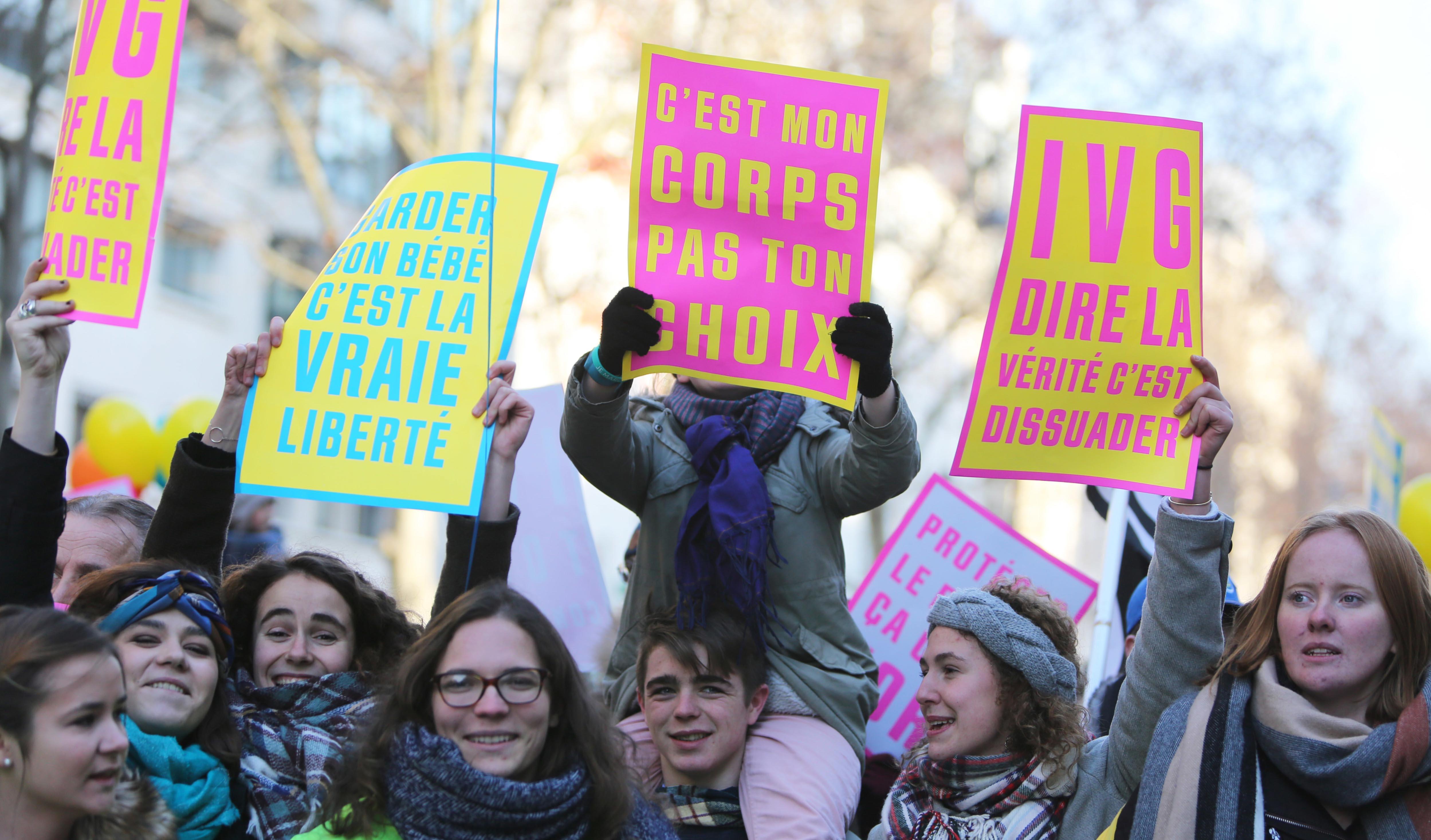 Qui A Droit à L Affouage "Droit à l'avortement pour toutes", la manifestation à ne pas louper