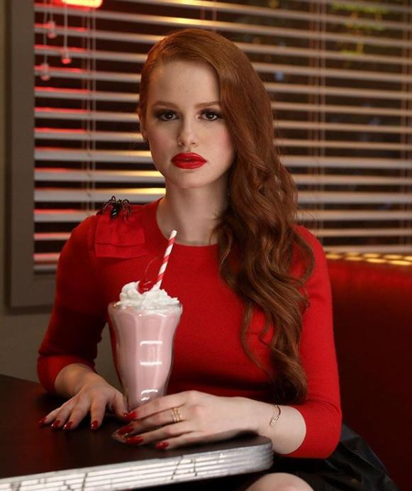 WOW: daarom draagt het 'Riverdale'-personage Cheryl ...