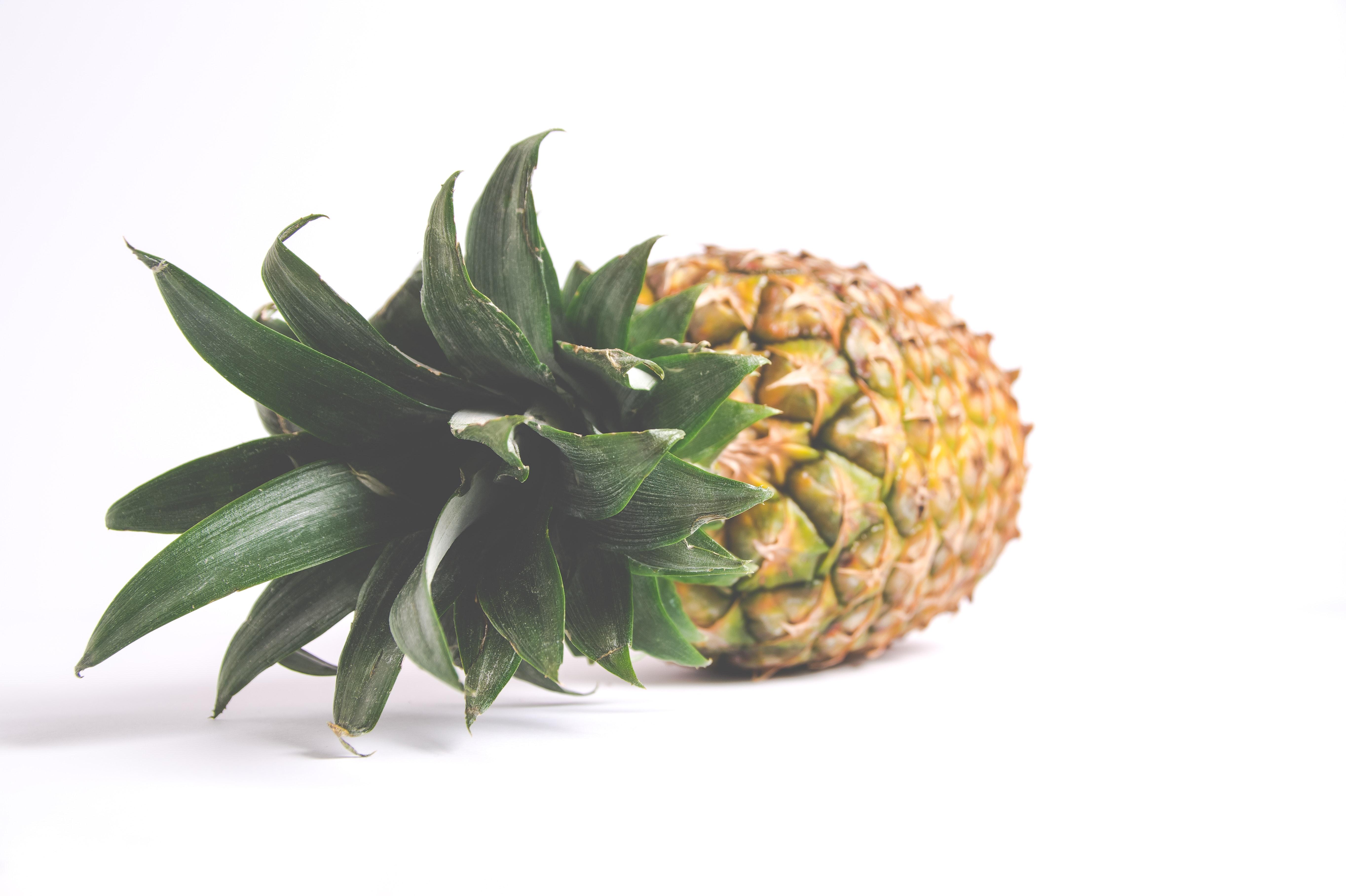 Vous avez mangé les ananas de la mauvaise manière toute votre vie Vous avez mangé les ananas de la mauvaise manière toute votre vie