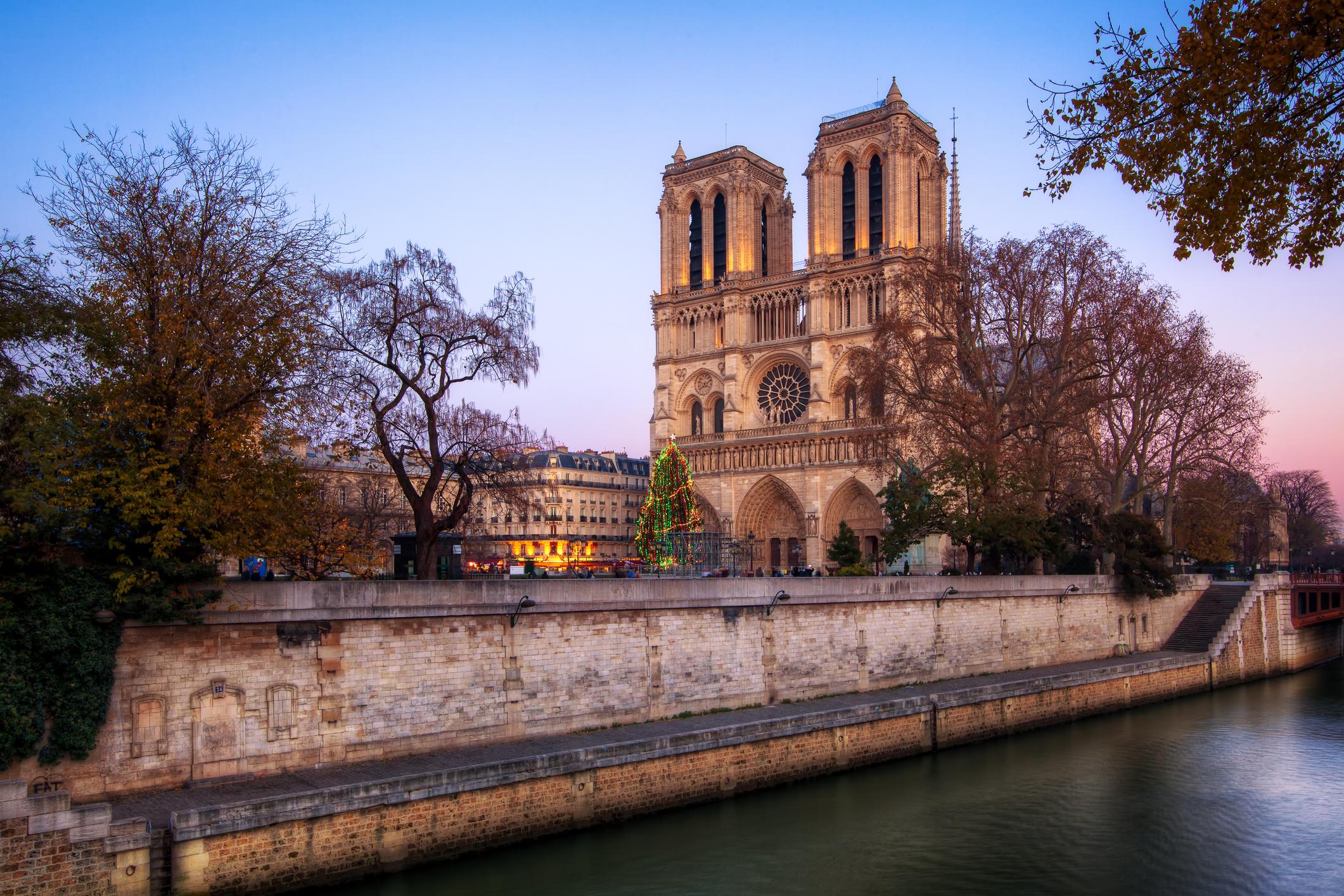 Notre-Dame De Paris, Une Source D'inspiration Qui A Traversé Les Arts ...