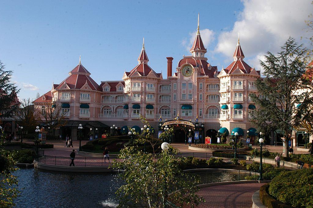 Disneyland Paris: quel hôtel choisir pour y séjourner? - Femmes d