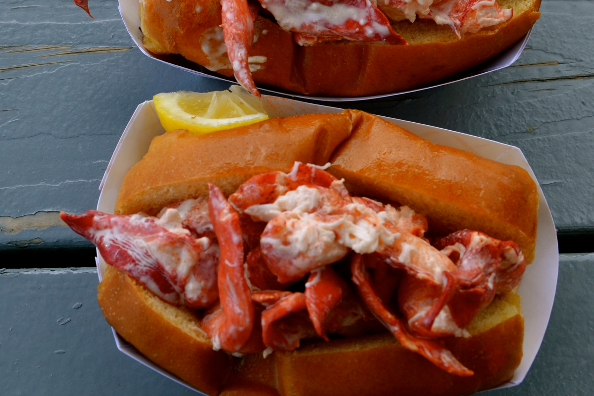 RECETTES le Lobster Roll, l'exquis sandwich au homard et ses déclinaisons