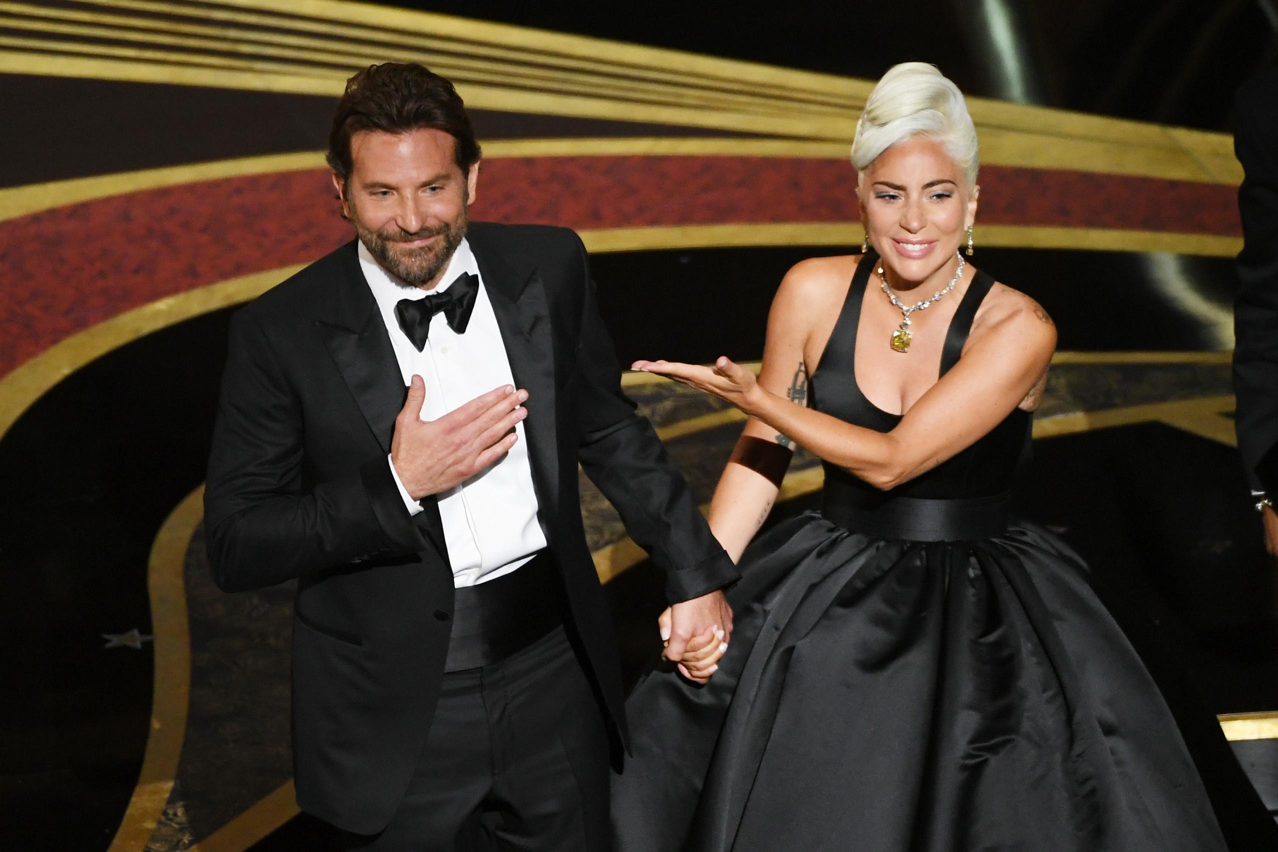 Film Lady Gaga Bradley Cooper Histoire Vraie Lady Gaga: ses confessions sur sa fausse histoire d'amour avec Bradley