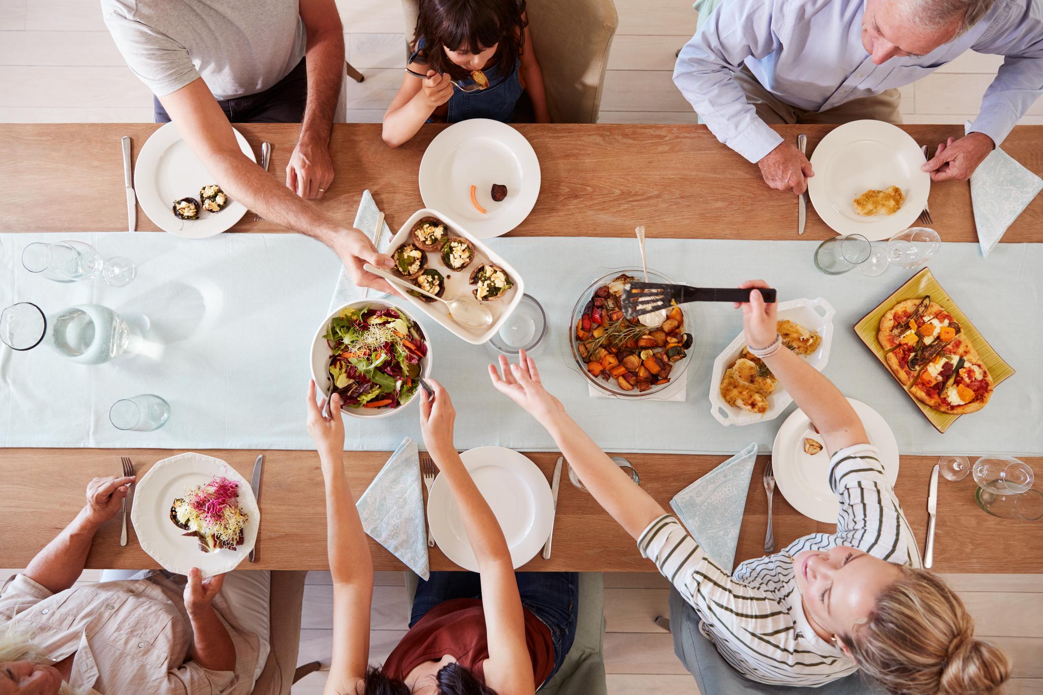 5 Bonnes Raisons De Toujours Manger En Famille - Femmes D'Aujourd'hui ...