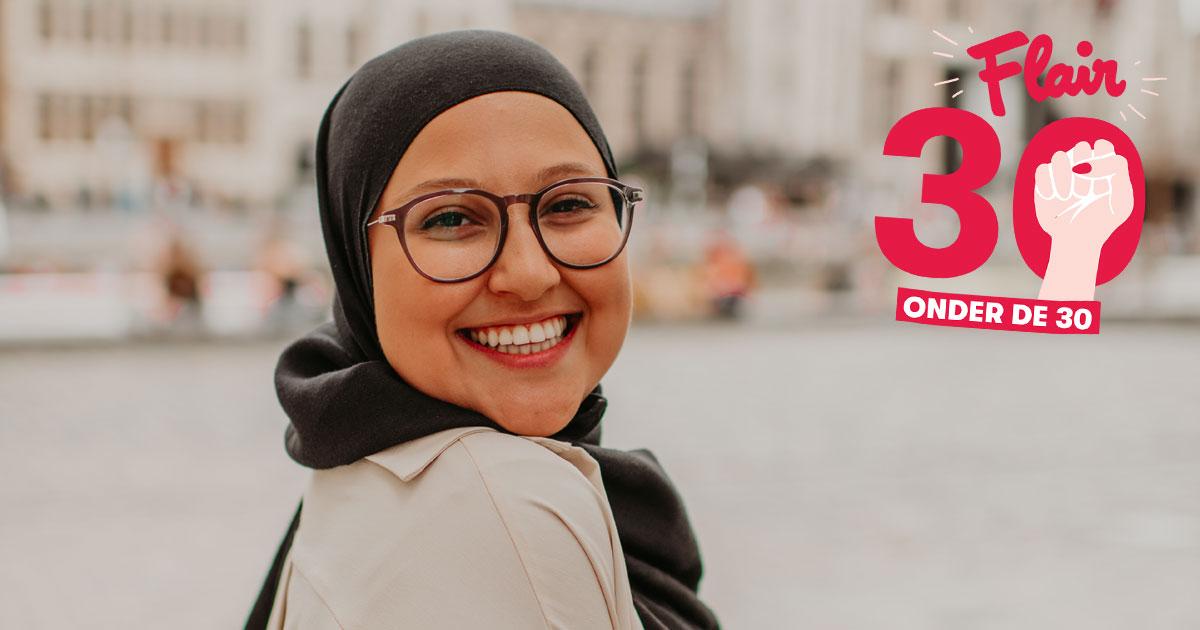 Kaoutar Achahbar: 'Het is heel simpel: zonder hoofddoek voel ik me naakt'