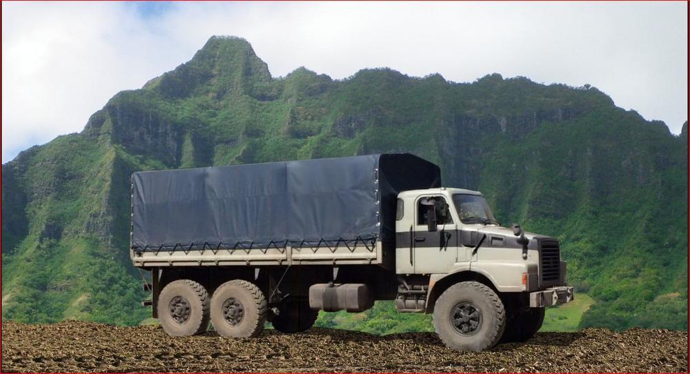 Bedrijf uit Zwevezele levert vrachtwagens aan Jurassic World voor vervoer van... dinosaurussen