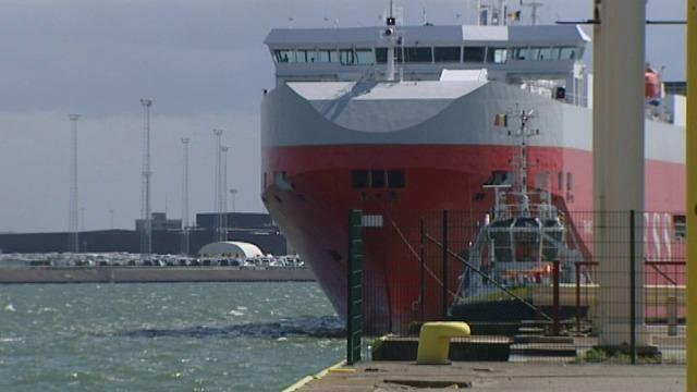 Nieuwe sleepboten in gebruik genomen in haven Zeebrugge