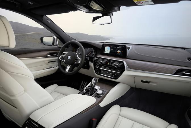 BMW 6-Reeks GT: zee van ruimte