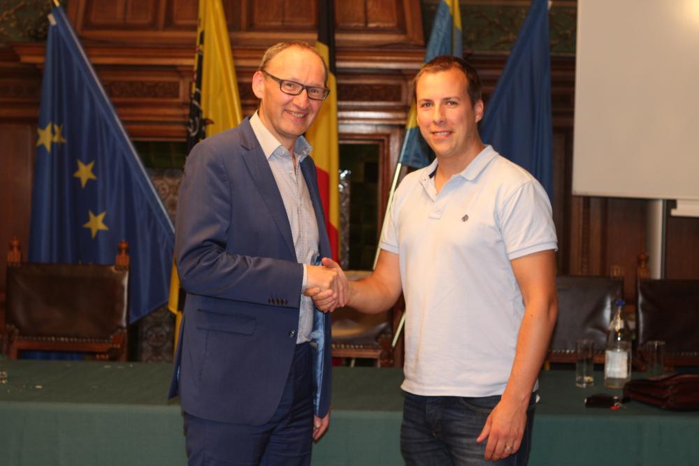 Zowel burgemeester van Wevelgem Jan Seynhaeve als de mensen van vzw EensgezOnd reageren enigszins verrast op de ommezwaai bij Ikea. 