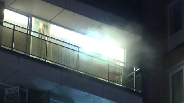 Brand in appartement op Zeedijk in Oostduinkerke: 4 mensen naar ziekenhuis