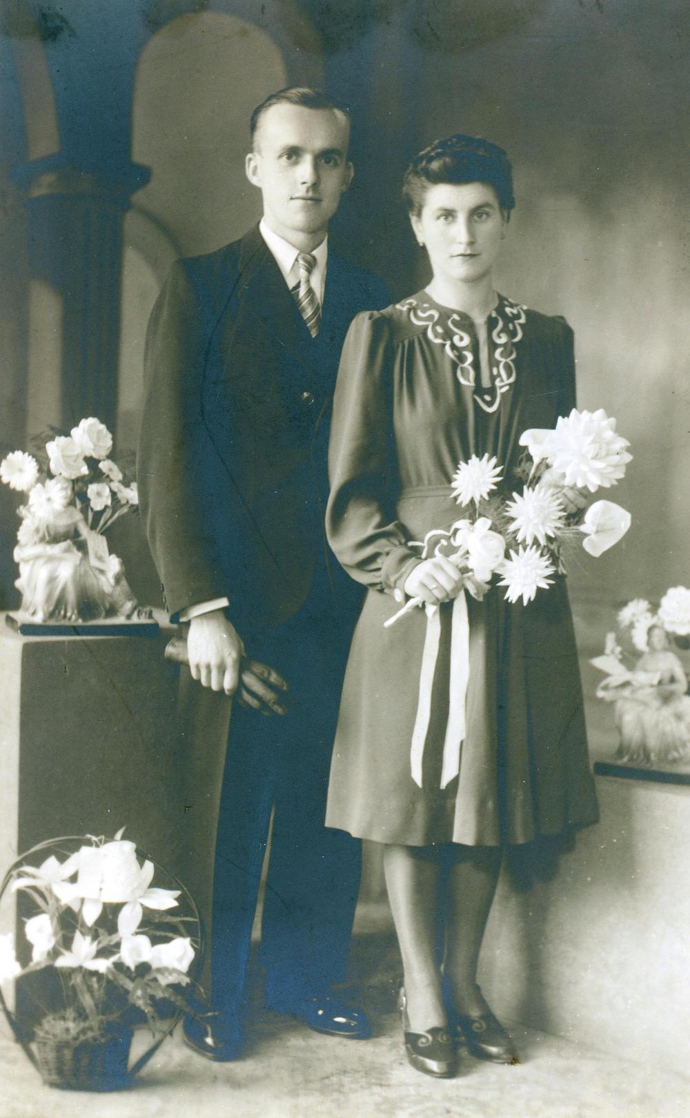 Henriette op haar trouwfoto in 1942: haar man Albert Lacombe overleed op slechts 57-jarige leeftijd.
