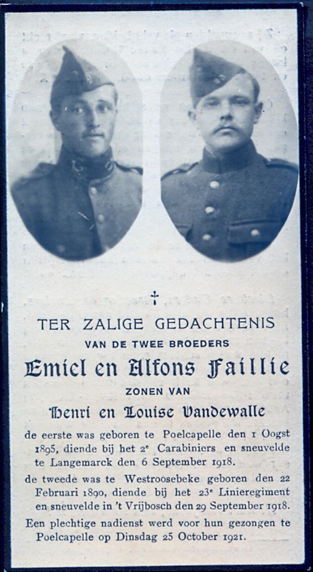 De broers Emiel en Alfons Faillie liggen zij aan zij begraven op het ereperk van het kerkhof van Poelkapelle. (Foto pco)