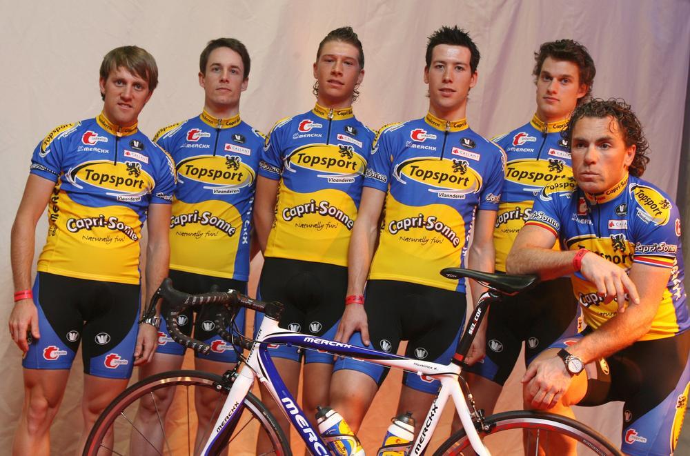 De West-Vlamingen bij Topsport Vlaanderen in 2008: Pieter Ghyllebert, Kristof Vandewalle, wijlen Frederiek Nolf, Pieter Vanspeybrouck, Nikolas Maes en Niko Eeckhout. (Foto a-RN)