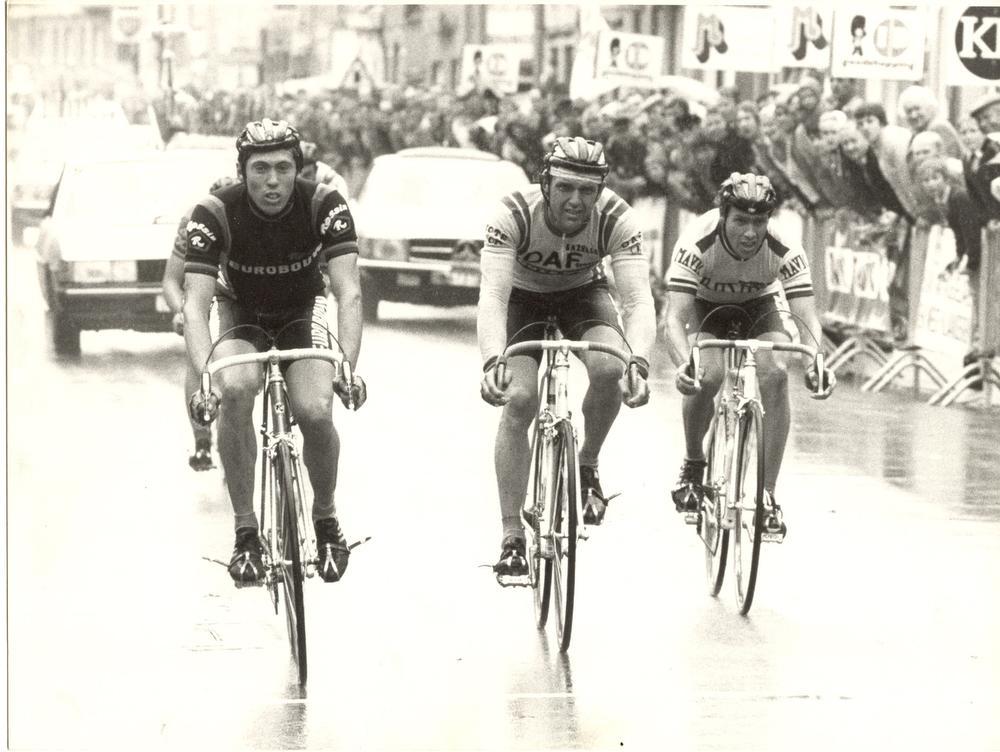 Philippe Vandeginste klopte in 1981 in de Omloop Mandel-Leie-Schelde in Meulbeke Roger De Vlaeminck en Lucien Van Impe voor de derde plaats.