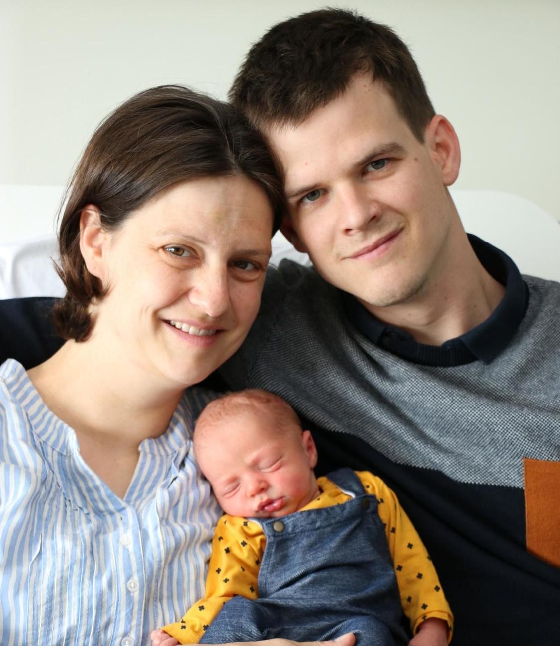 Ilse Vervisch en Joren Verbeke verwelkomden op 3 april Henri in hun gezin.