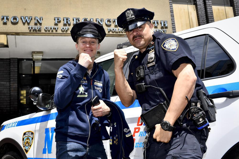 De Amerikaanse politie stond wel aan de kant van Delfine. (foto Belga)
