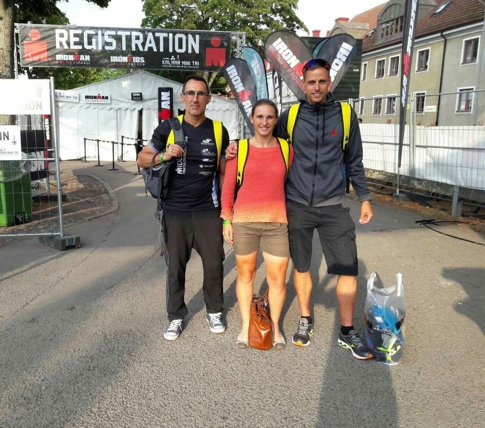 Vader, dochter en schoonzoon halen samen finish in Ironman