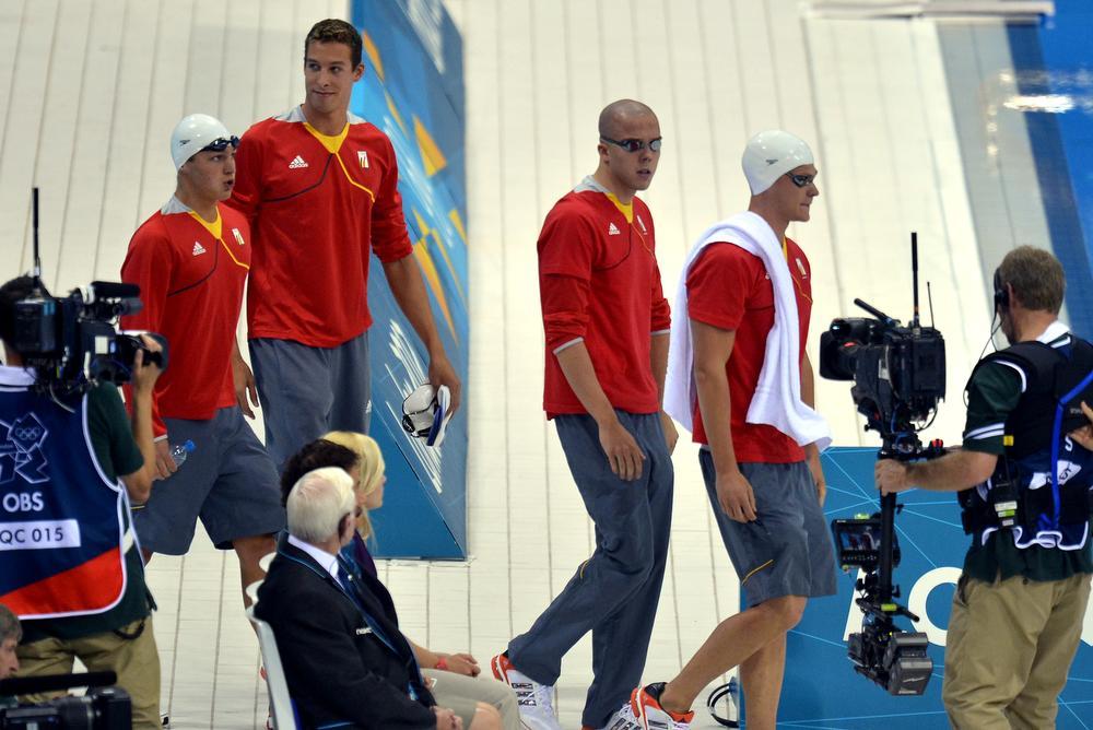 Op zijn 19de zwom Vanluchene (links) samen met Pieter Timmers, Dieter Dekoninck en Jasper Aerents de finale van de 4x100 meter vrije slag op de Olympische Spelen van 2012 in Londen. (Foto Belga)