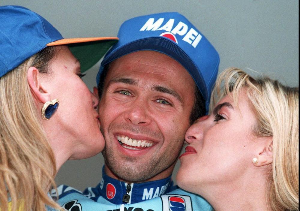 In de Tour van 1998 mocht Giuseppe Di Grande zijn kans gaan. De jonge Italiaan werd negende, maar brak nooit door als klassementsrenner.