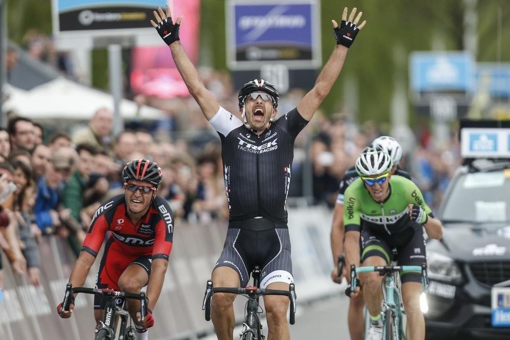 Links: derde in de Ronde van Vlaanderen 2014 na Cancellara en Greg Van Avermaet.