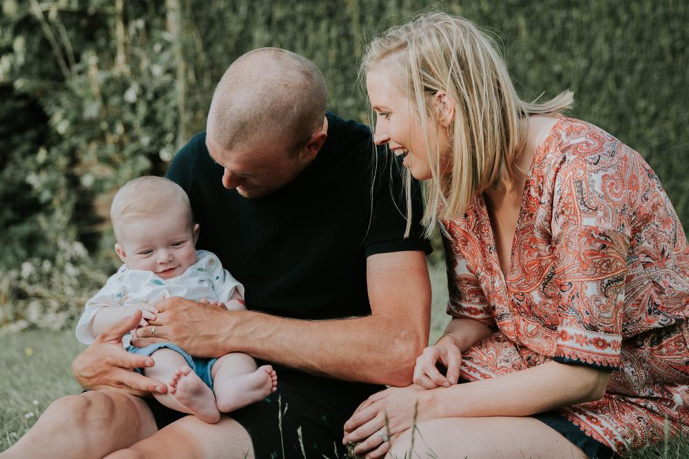 Bert Van Lerberghe met zijn vrouw Sien Deviaene en zoontje Romain.