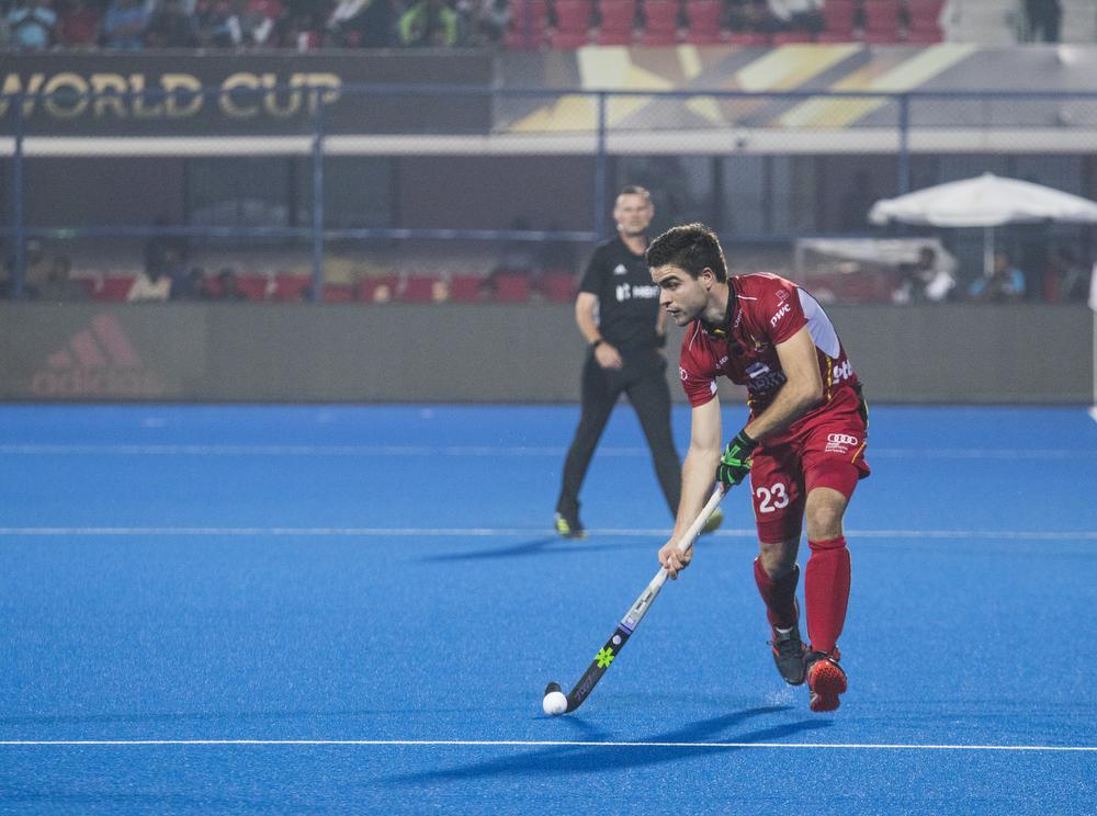Arthus De Sloover kroonde zich op zondag 16 december 2018 in India tot wereldkampioen hockey. De 21-jarige Kortrijkzaan, een jeugdproduct van Hockeyclub Saint-Georges, is de enige West-Vlaming bij de Red Lions.