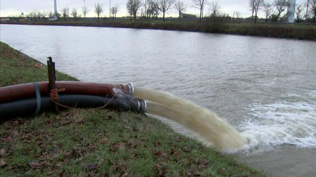 Ook vandaag nog water pompen in Zwevegem, Marke en Izegem
