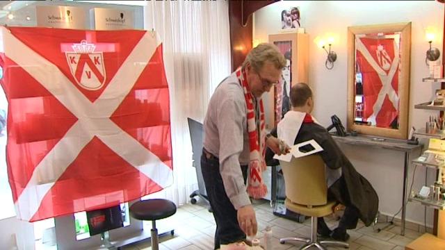 Bekergekte slaat in alle hevigheid toe in Kortrijk, supporters krijgen KVK-kapsel