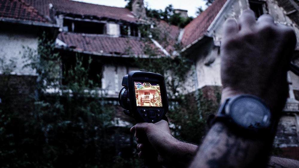 VIDEO - Onze journalist op spokenjacht in kasteel Mortagne in Bellegem